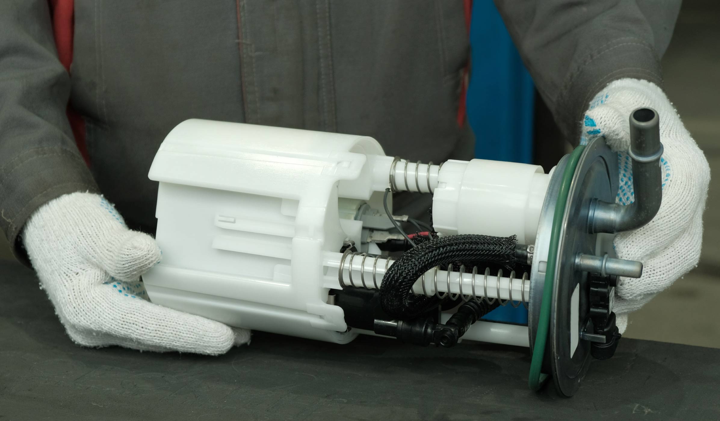 علائم خرابی پمپ بنزین خودرو