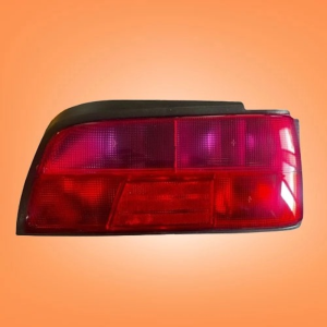 چراغ خطر پژو پارس E200 برند MOMO