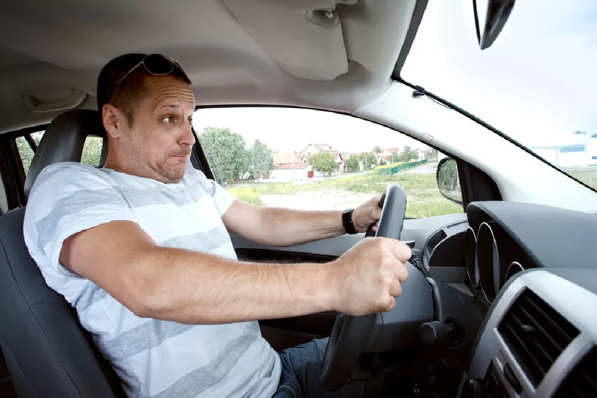 علت لرزش ماشین